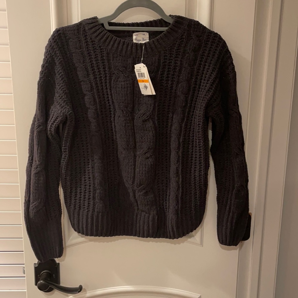 Beautiful charcoal gray sweater